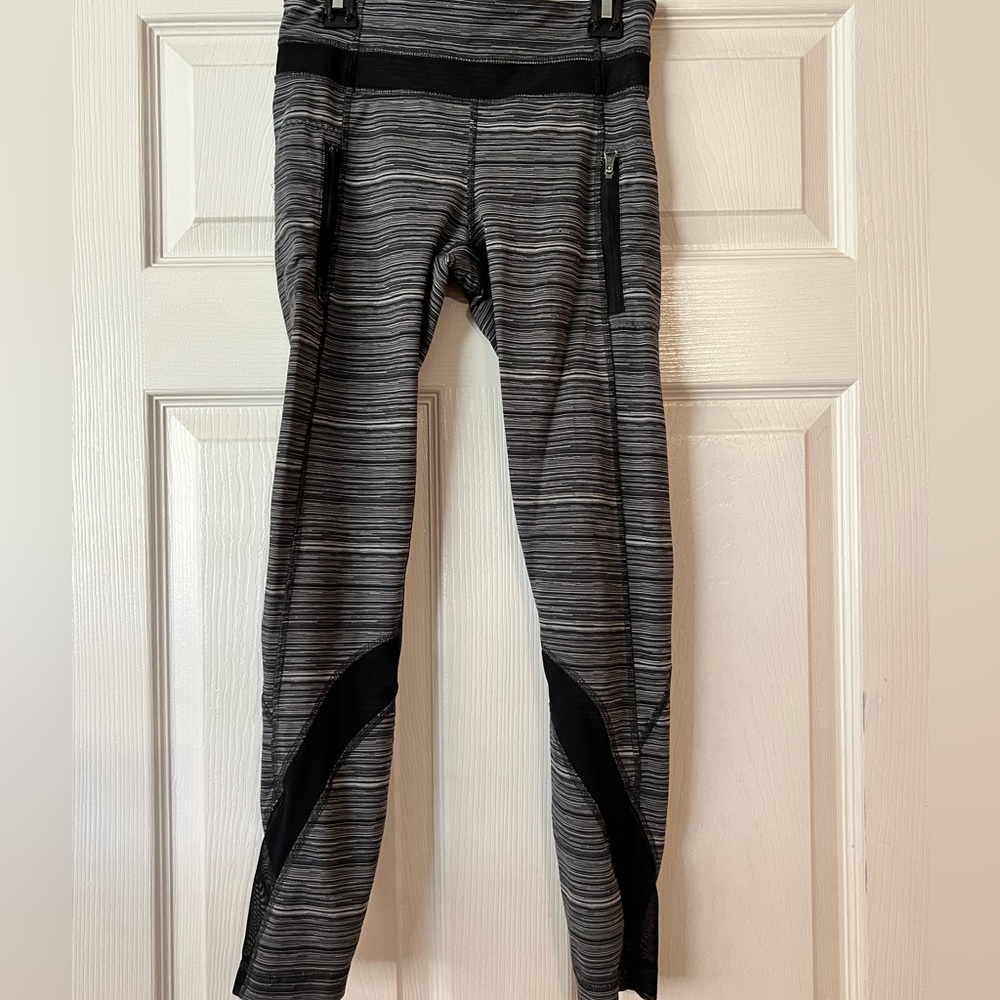 Stripped Lululemon leggings